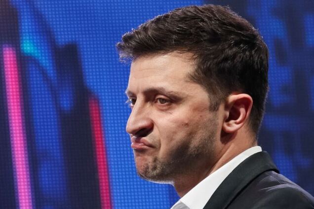 Зеленский просит Раду уволить двух министров и главу СБУ