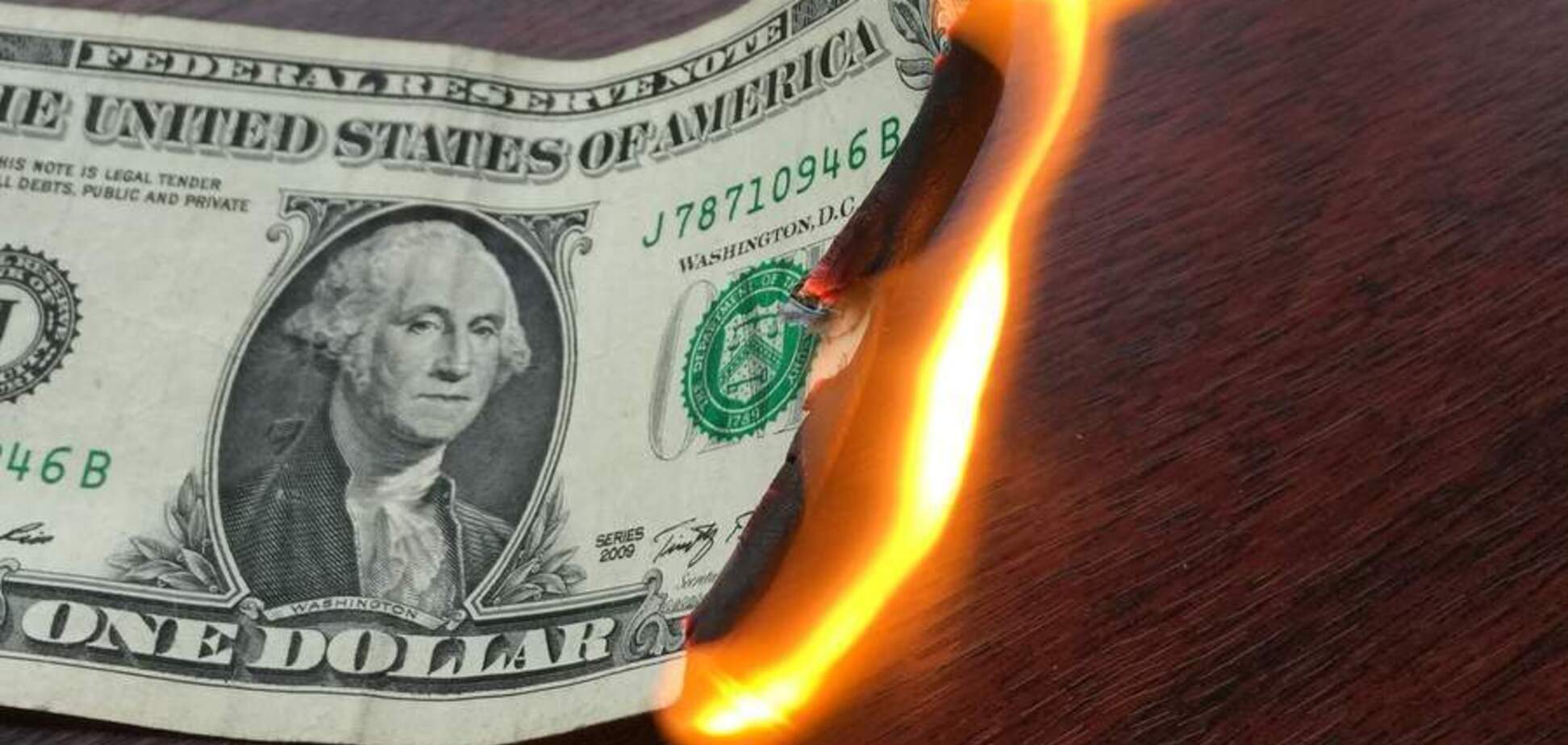 Долар під загрозою: у світі ополчилися на американську валюту