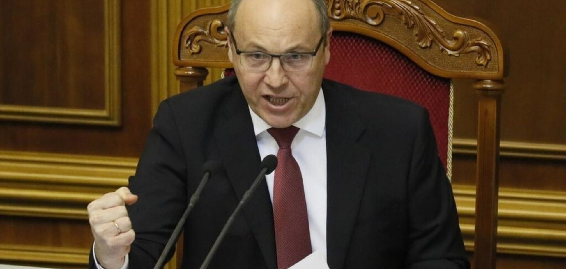 'Земля під вами буде горіти!' Парубій жорстко відповів брату радника Зеленського