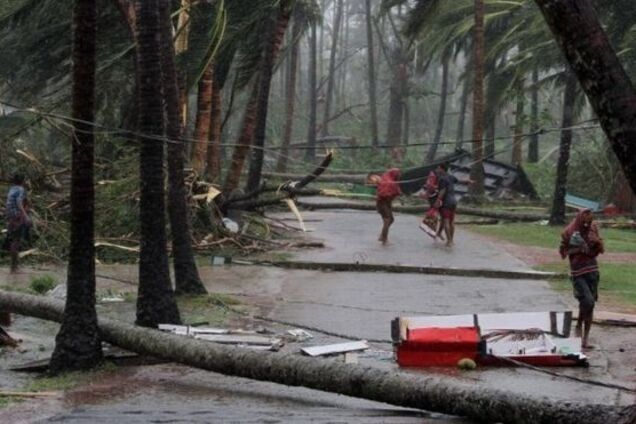 Смертоносний циклон 'Фані' атакував ще одну країну: моторошні фото та відео наслідків