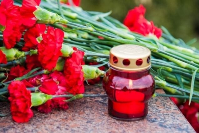 Испанский стыд, или 'Можно ли брать детей на кладбище?'