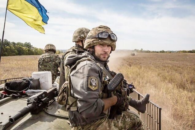 Зустріли гарячими боями: як пройшов перший день на Донбасі при новому командувачу
