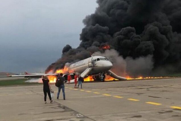 Праздник мертвых. Почему надо отменить торжества 9 Мая