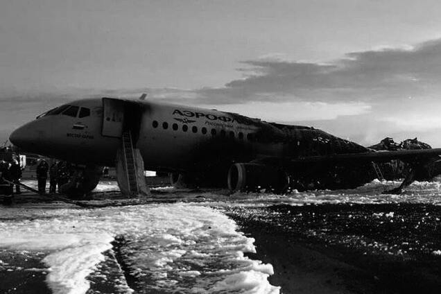 ЧП в Шереметьево: что пытались скрыть российские власти