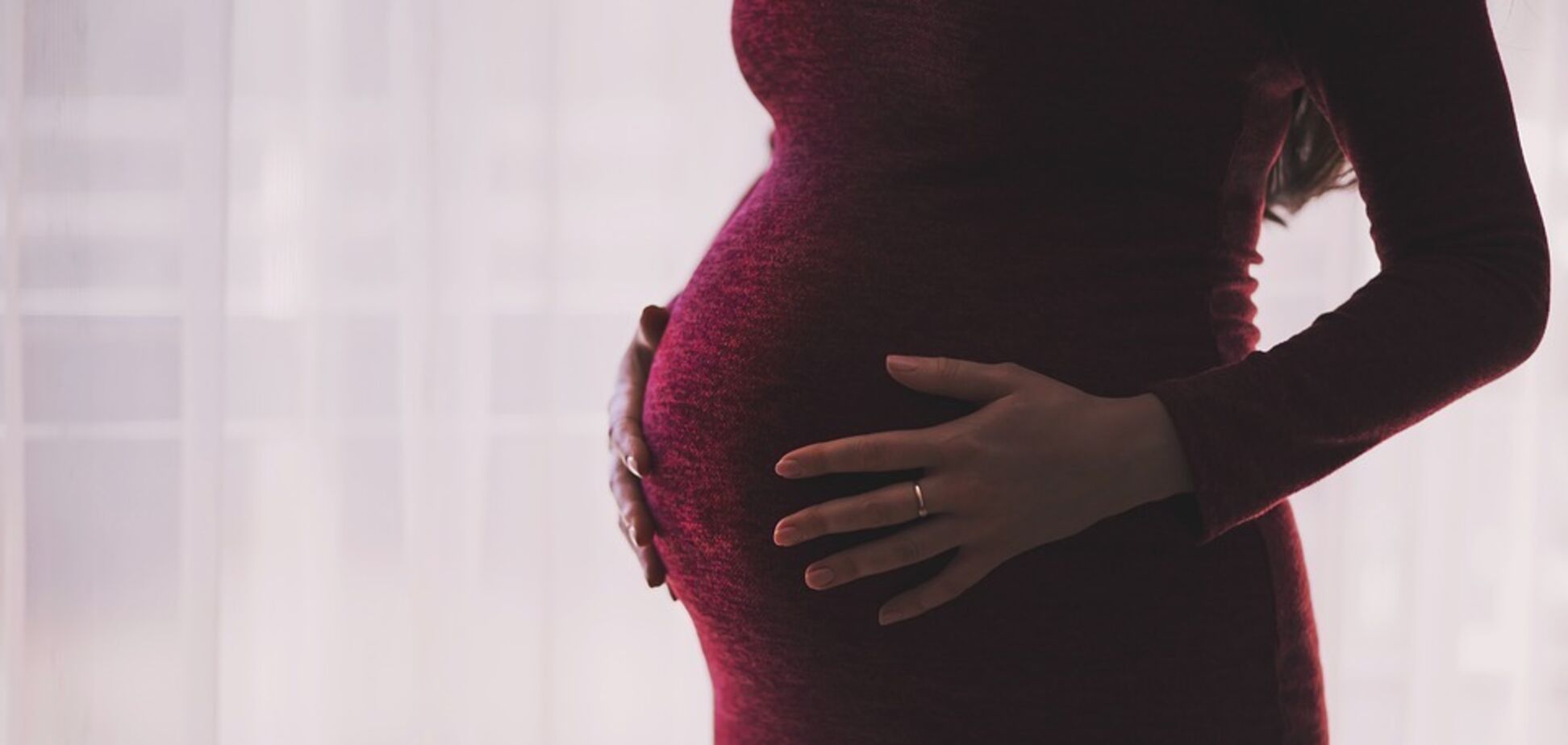Виявлено небезпеку нічних змін для вагітних жінок