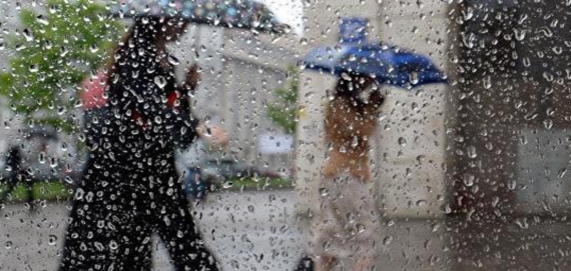 Дощі і заморозки: синоптики дали мокрий прогноз по Україні на 9 травня