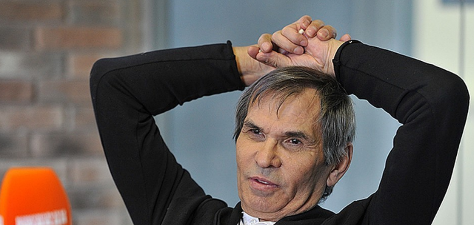 Бари Алибасов