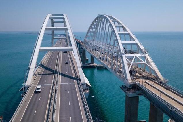 "Він не встоїть!" У Росії назвали вирішальну дату для Кримського мосту