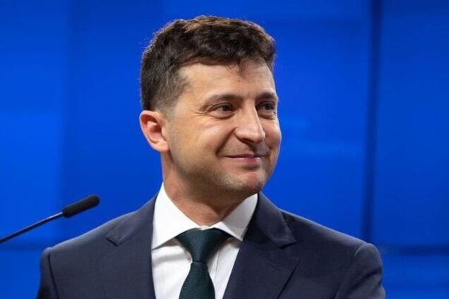 Зеленський встановлює контроль над судами