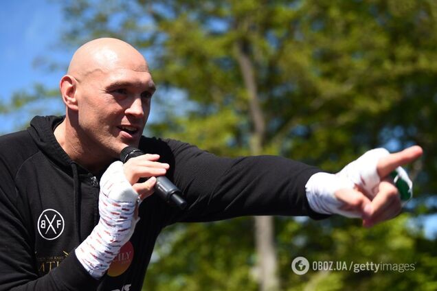 Где смотреть онлайн бой Фьюри — Шварц: расписание трансляции