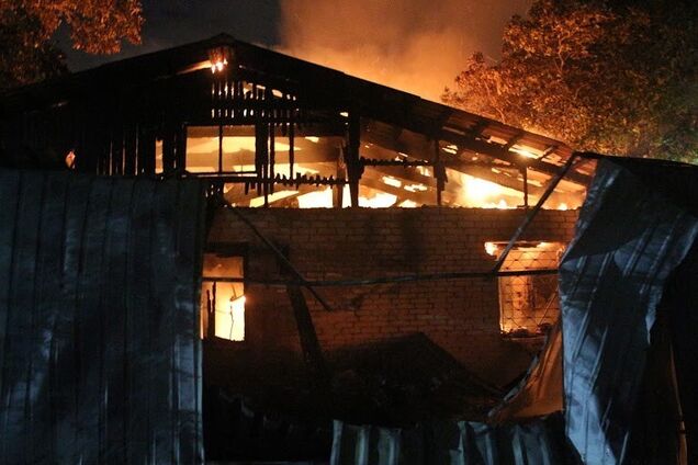 В Одесі пожежа охопила психлікарню: люди згоріли заживо. Фото 18+