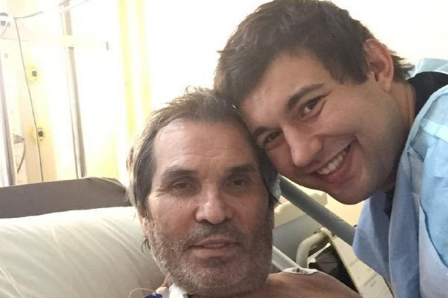 Барі Алібасов в лікарні з сином