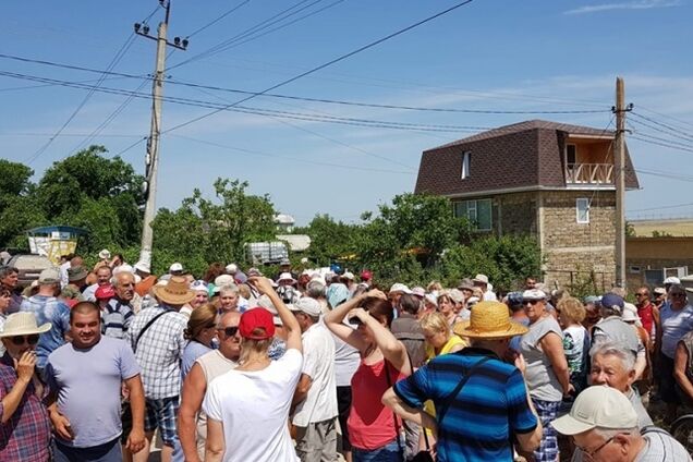 Геноцид! Россия устроила водную блокаду в Крыму