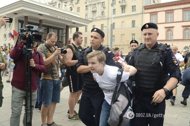 Нации не бегают к барину