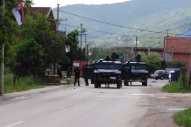 Сербія приготувалася вводити війська в Косово: що відомо