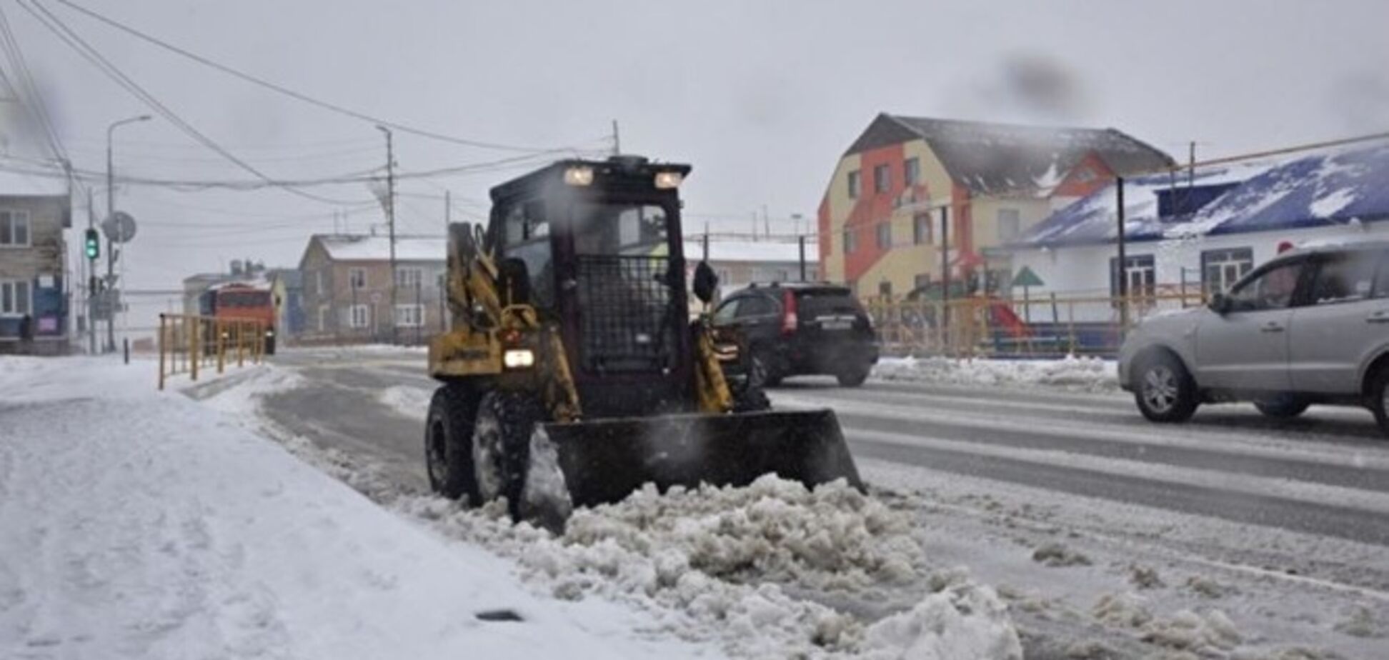 У Росії серед літа повалив сніг: відео та фото аномалії