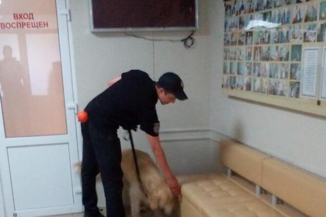 Всіх евакуювали: в Харкові масово 'замінували' лікарні