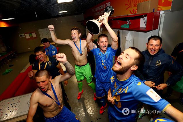 ФФУ показала, что творилось в раздевалке после победы Украины на ЧМ U-20