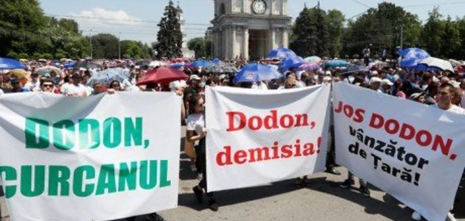 Дипломатия маленькой страны