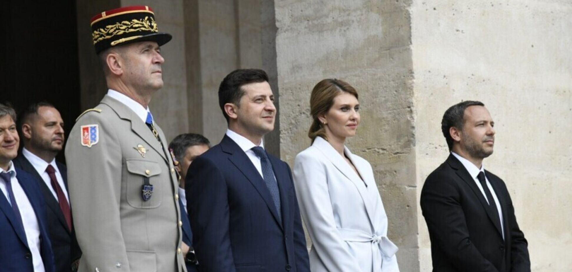 'Вульгарно и оскорбительно': Зеленского пристыдили за заявление об украинках