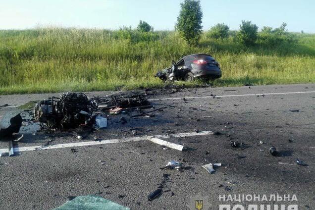 На Рівненщині розбилися два авто: є загиблі