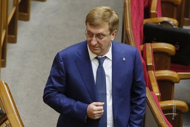 Владислав Бухарєв