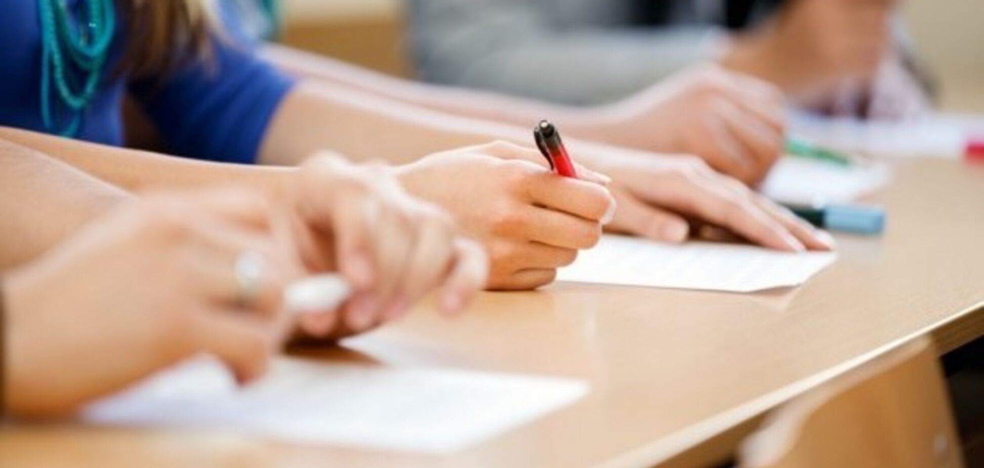 Чи складуть ЗНО чиновники МОН?