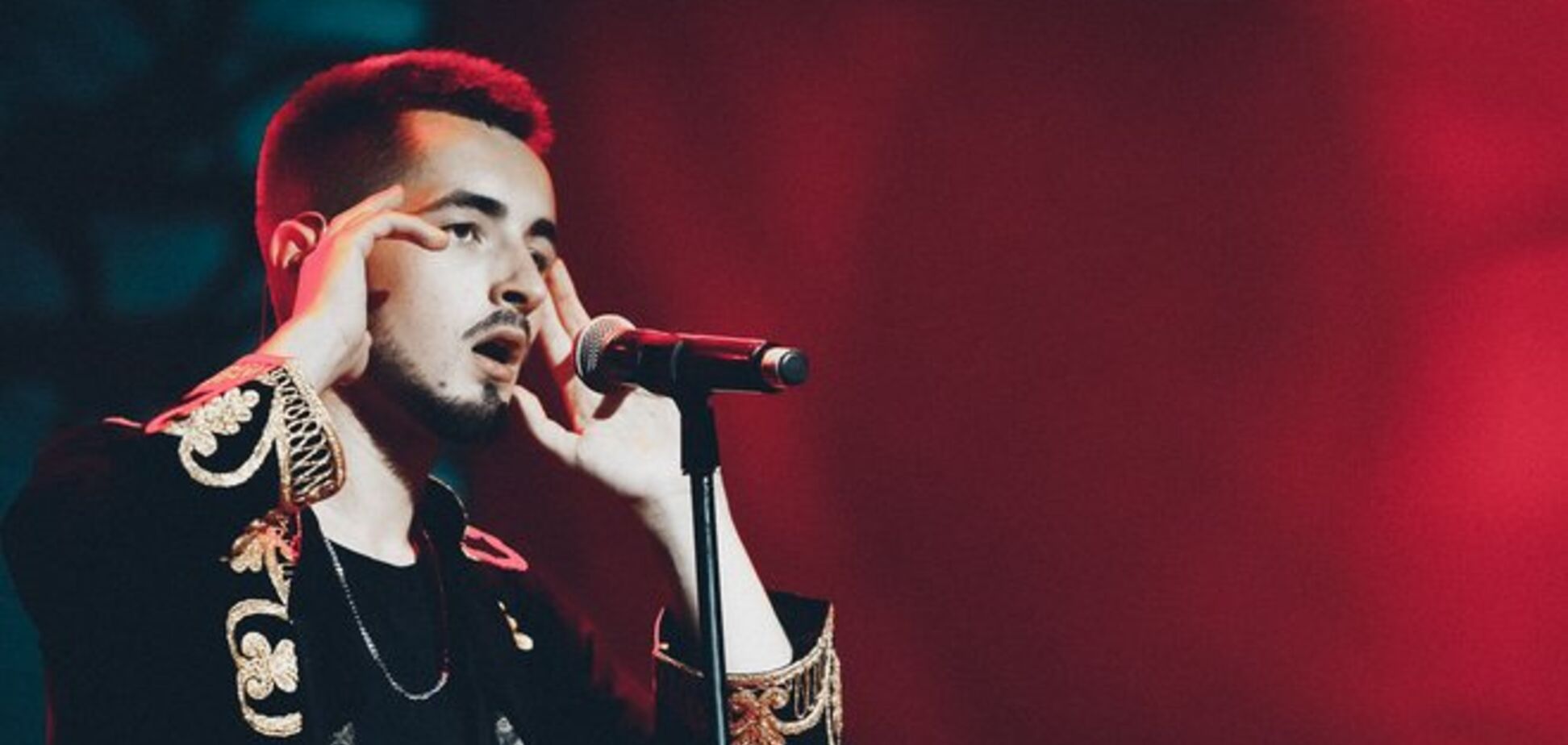 Драйв, танцы и дуэт с YUKO: KHAYAT отыграл первый концерт в Киеве