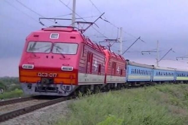 УЗ закупить елетровози за кордоном: експерт вказав на проблему