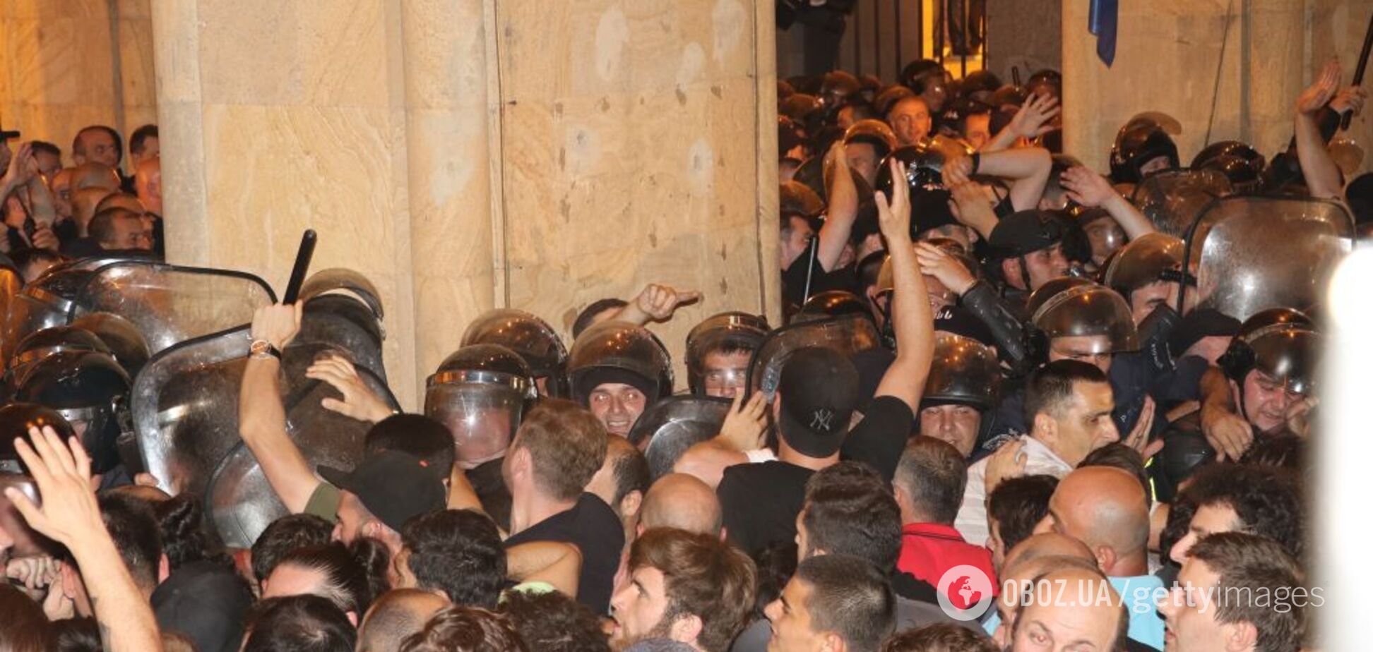 Протесты в Грузии против России: опубликованы самые яркие фото жестких столкновений