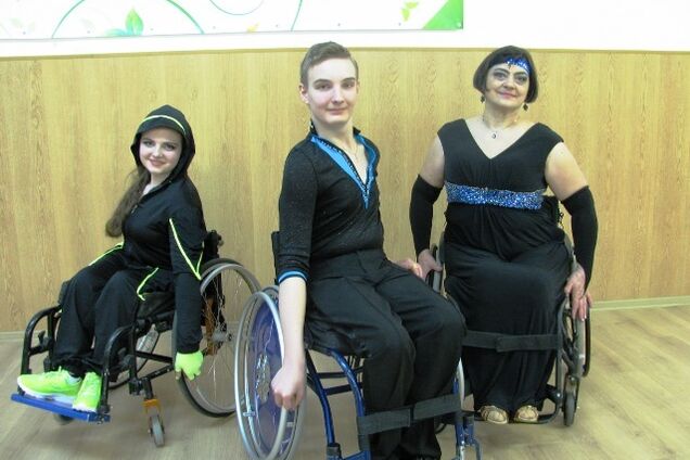 'Мерзость!' В Чернигове учителя не захотели 'портить праздник' выступлением школьника с инвалидностью