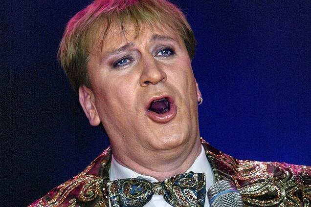 Еле стоял: пьяный Сергей Пенкин устроил дебош в аэропорту Москвы