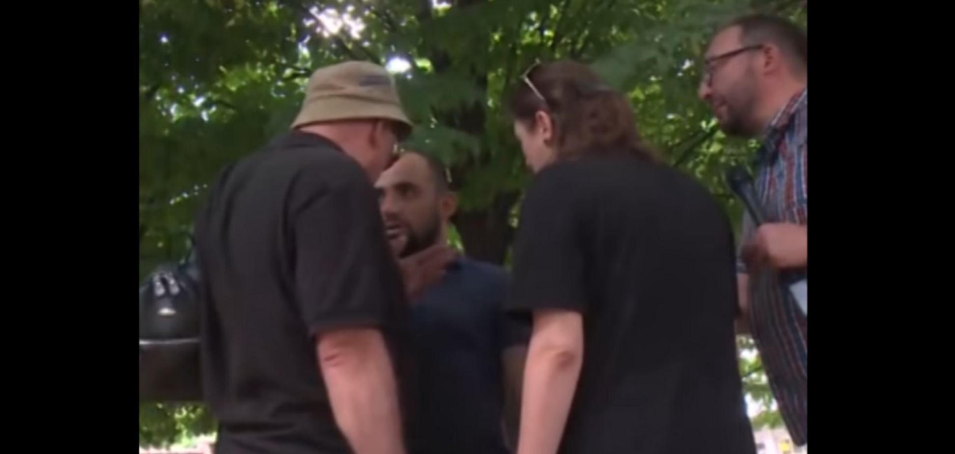 'Хлопчика вже розіп'яли?' Побиття російських пропагандистів у Грузії викликало ажіотаж у мережі