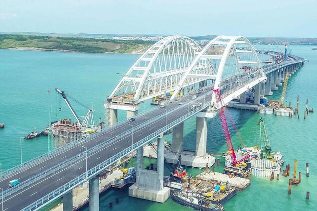 Пишите письма. Клянчите деньги. Поделом