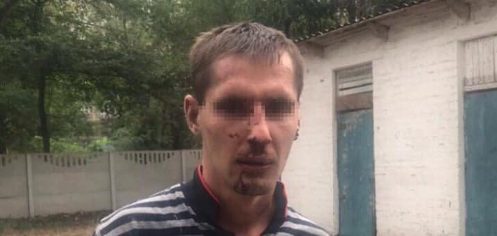 Угрожал ножом: в Мариуполе педофил напал на 11-летнюю девочку