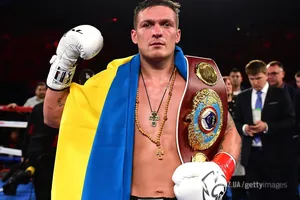 Офіційно: Усик проведе бій з переможцем реваншу Джошуа/Руїс