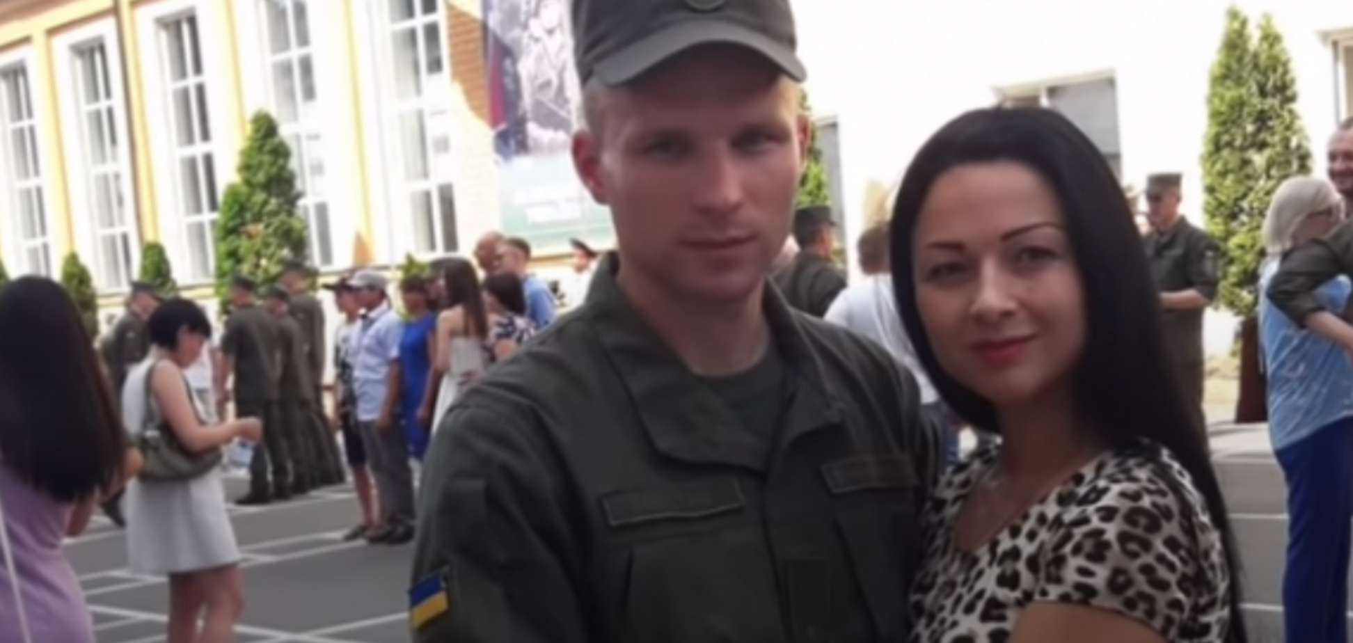 В Харькове военные выпускались под песню 'Офицеры'