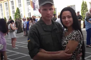 У Харкові військові випускалися під пісню "Офіцери"