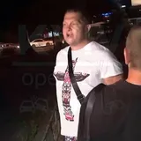 У Києві чоловік влаштував стрілянину по перехожих на вулиці: є постраждалий