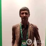 Виправляв 6 разів: новий "співробітник АП" Зеленського яскраво зганьбився у мережі