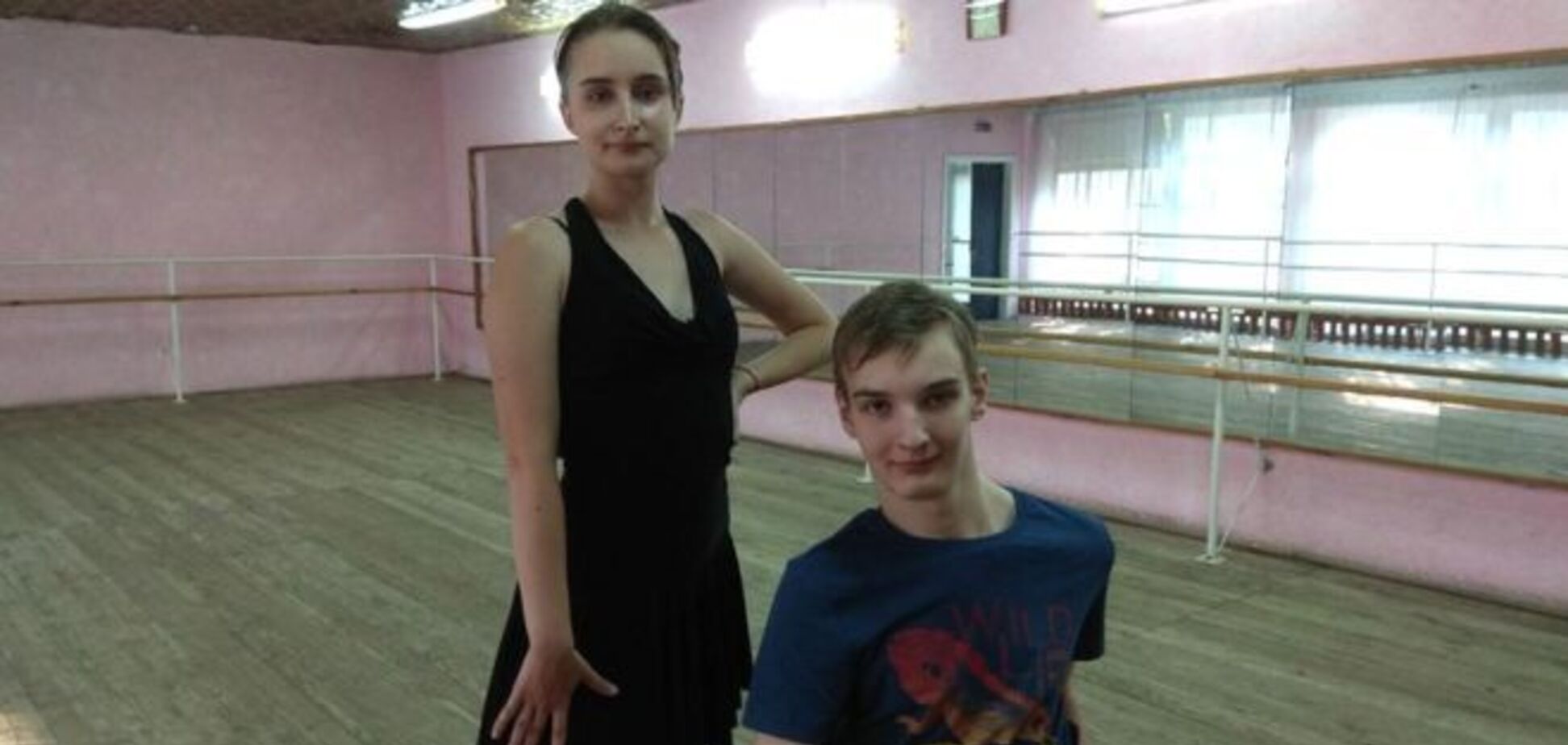 В Чернигове школьнику с инвалидностью запретили танцевать на выпускном: появились новые детали