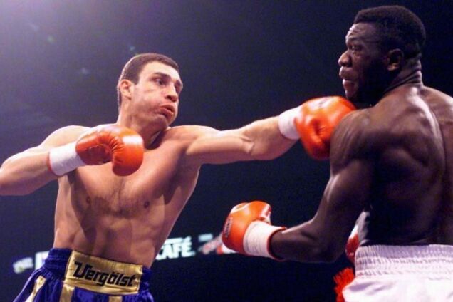 В сети вспомнили исторический нокаут Виталия Кличко