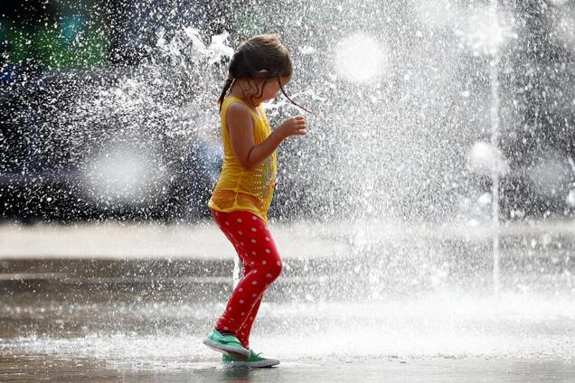 Не продихнути: синоптики уточнили свіжий прогноз по Україні