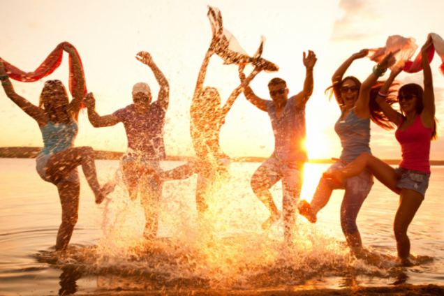 День молодежи в Украине: когда и как отмечать