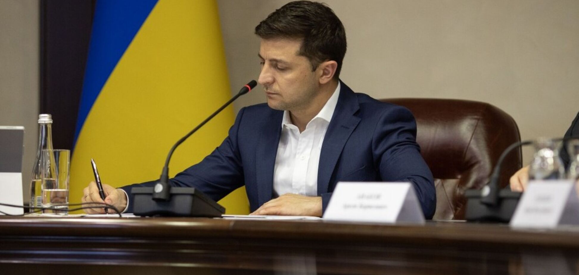 'Должны быть наказаны': Зеленский поручил разобраться с коррупцией в оборонке