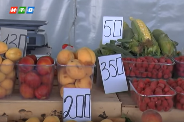 'Що це за життя?!' Мешканці Криму збунтувалися через непомірні ціни на фрукти