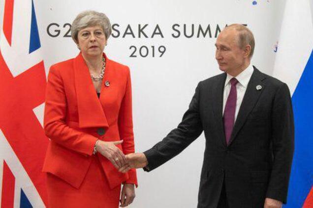 Віч-на-віч: у Путіна поскаржилися на жорстку розмову з Мей про Скрипалів