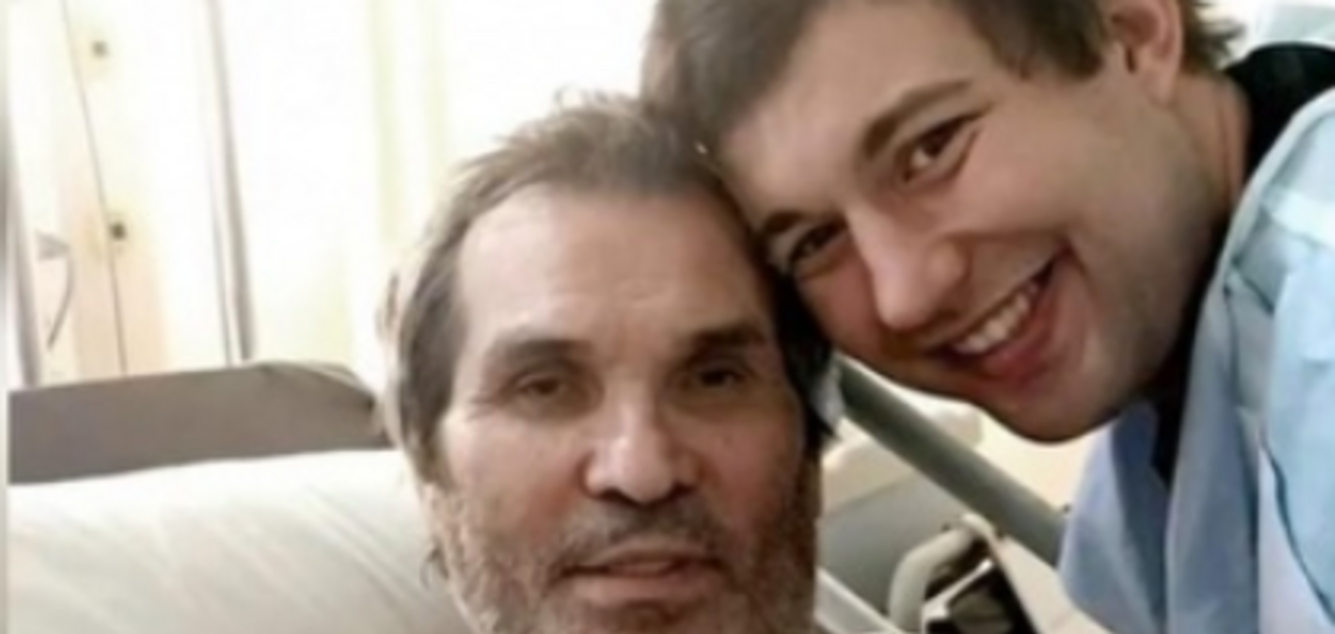 Бари Алибасов с сыном