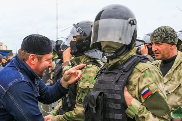 Вертикаль Путина начала поскрипывать и шататься