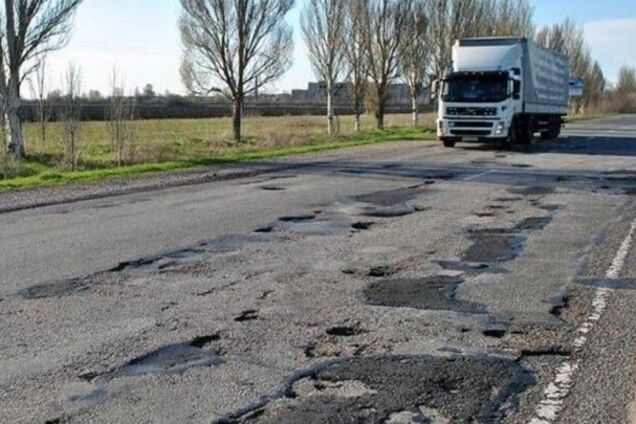 "Дива не чекайте": українцям розповіли, як просувається ремонт доріг